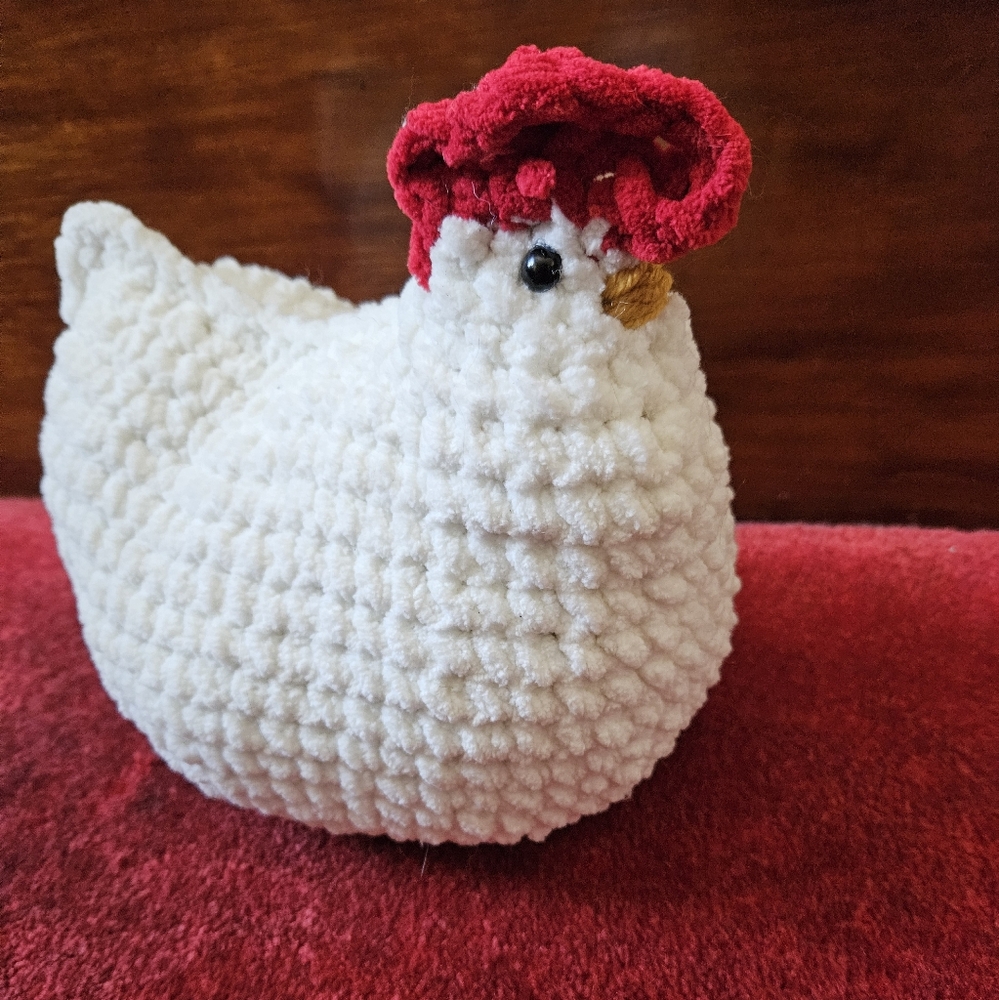 Crochet White Jumbo Chunky Rooster Chicken